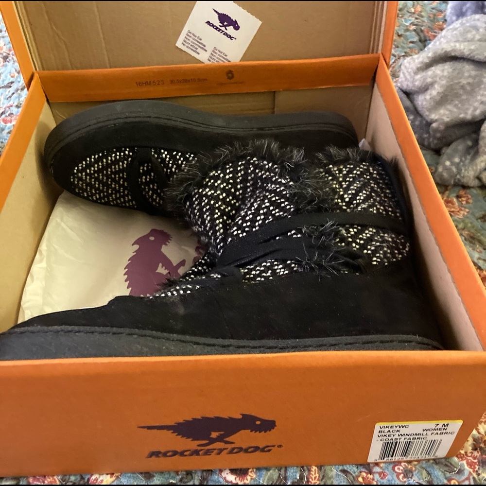 Rocket Dog New in box boots.